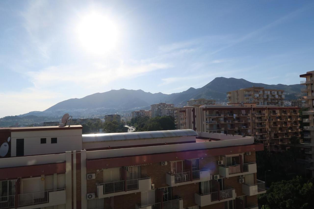 Apartamento 1 Dormitorio Con Vistas Edificio Jupiter Benalmadena Bagian luar foto